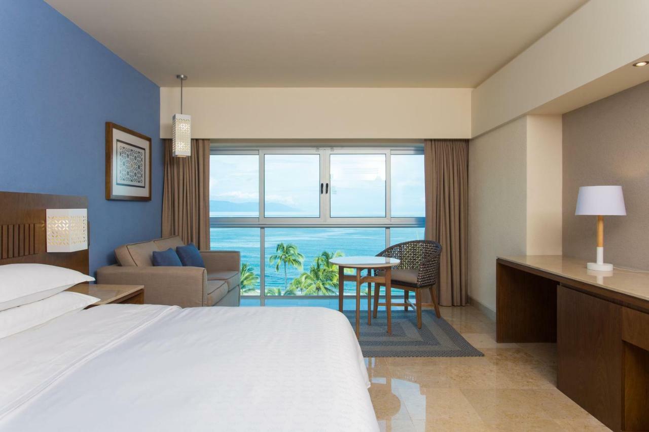 Quarto Grand Deluxe com 1 Cama King-size e Vista da Baía, em Andar Alto